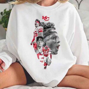 Sweatshirt Patrick Mahomes Sweatshirt KC Sweatshirt Football Sweatshirt 05